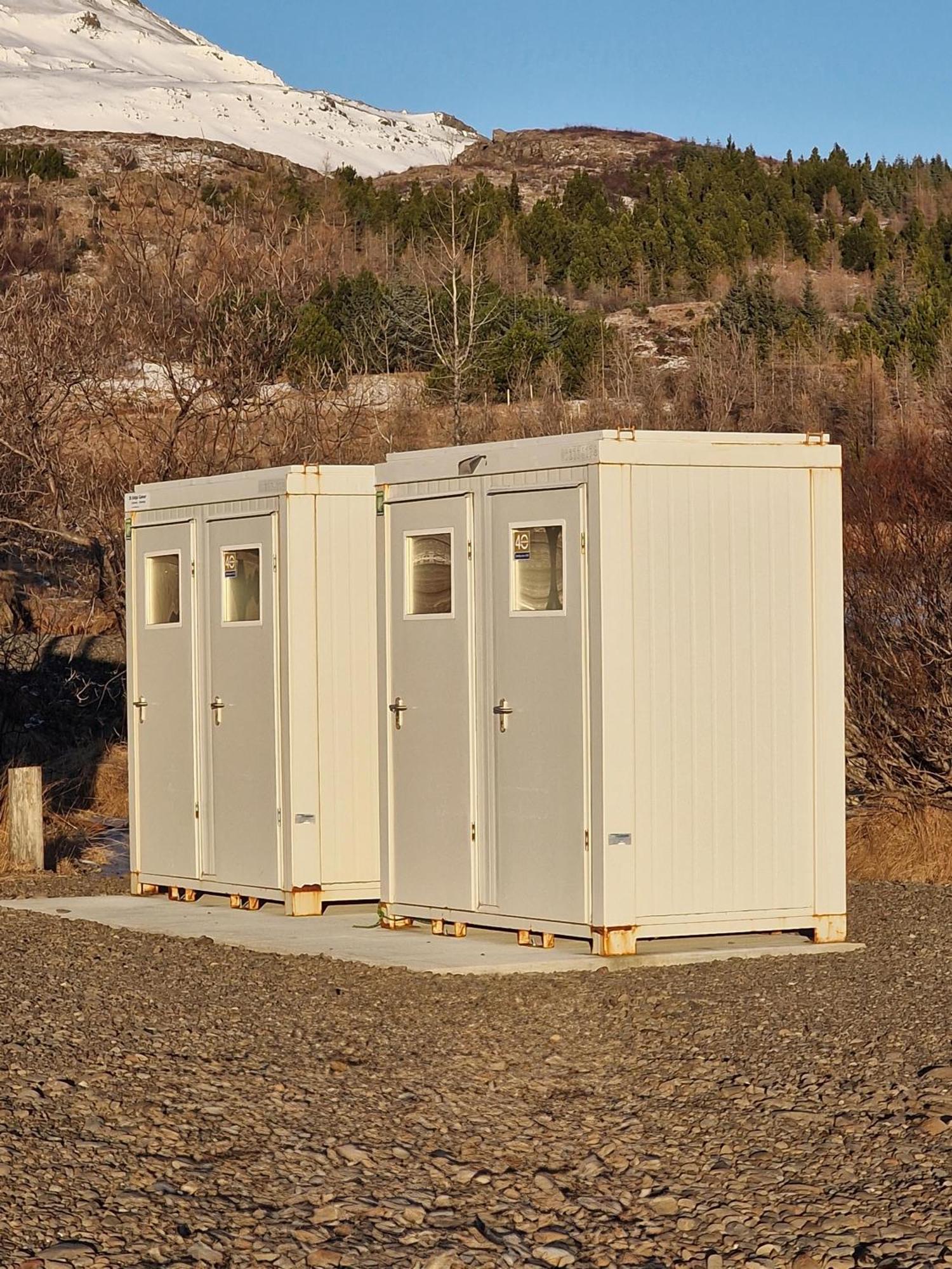 Haukafell Camping - Tents For Rents เฮิฟน์ ภายนอก รูปภาพ